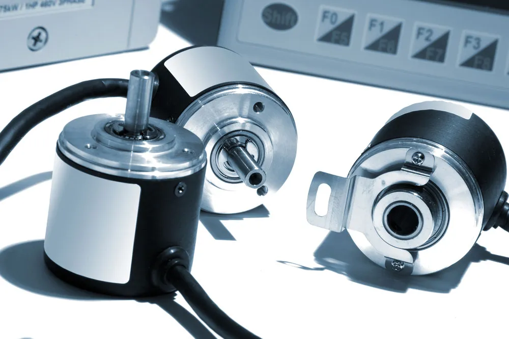 Different-Types-of-Motor-Encoders-in-Industrial-Automation